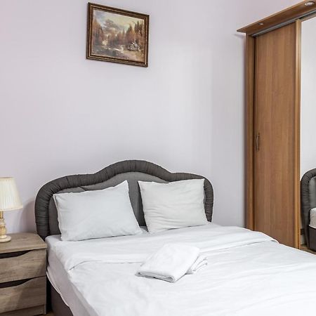 Striltsiv Apartment Lviv Extérieur photo