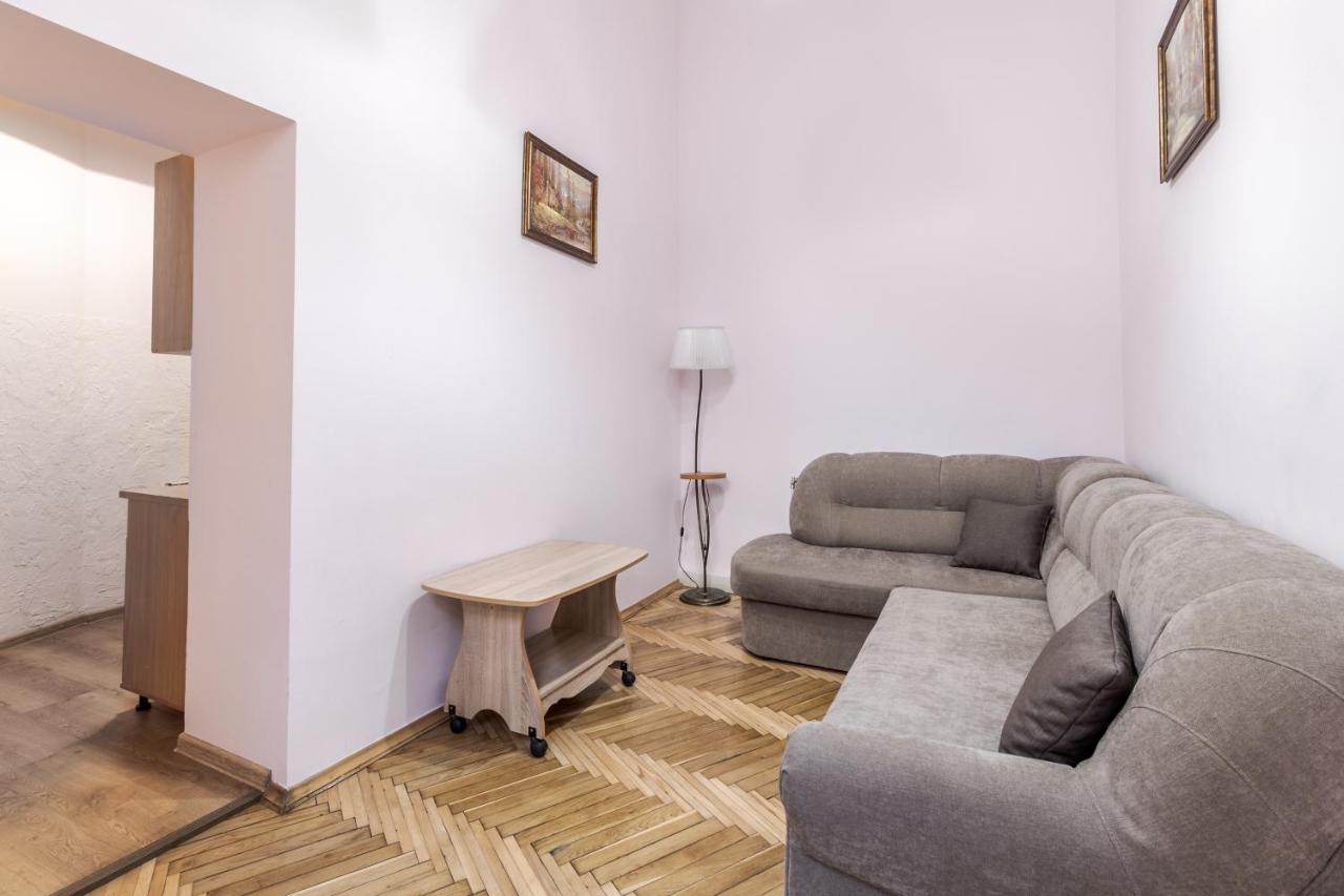 Striltsiv Apartment Lviv Extérieur photo