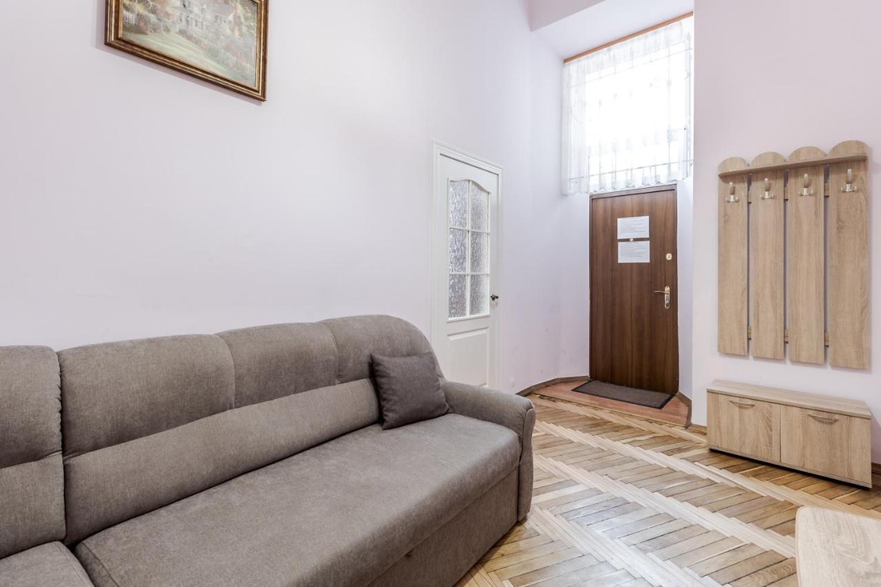 Striltsiv Apartment Lviv Extérieur photo